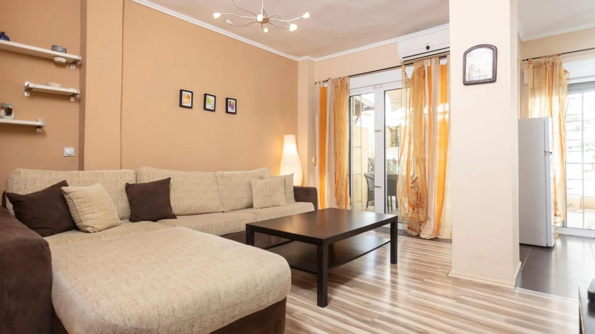 Eva'S Family Apartment Hanioti Greece